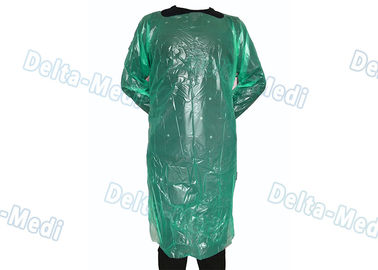 緑CPEの使い捨て可能なプラスチック ガウン、反液体の長い袖の病院のガウン